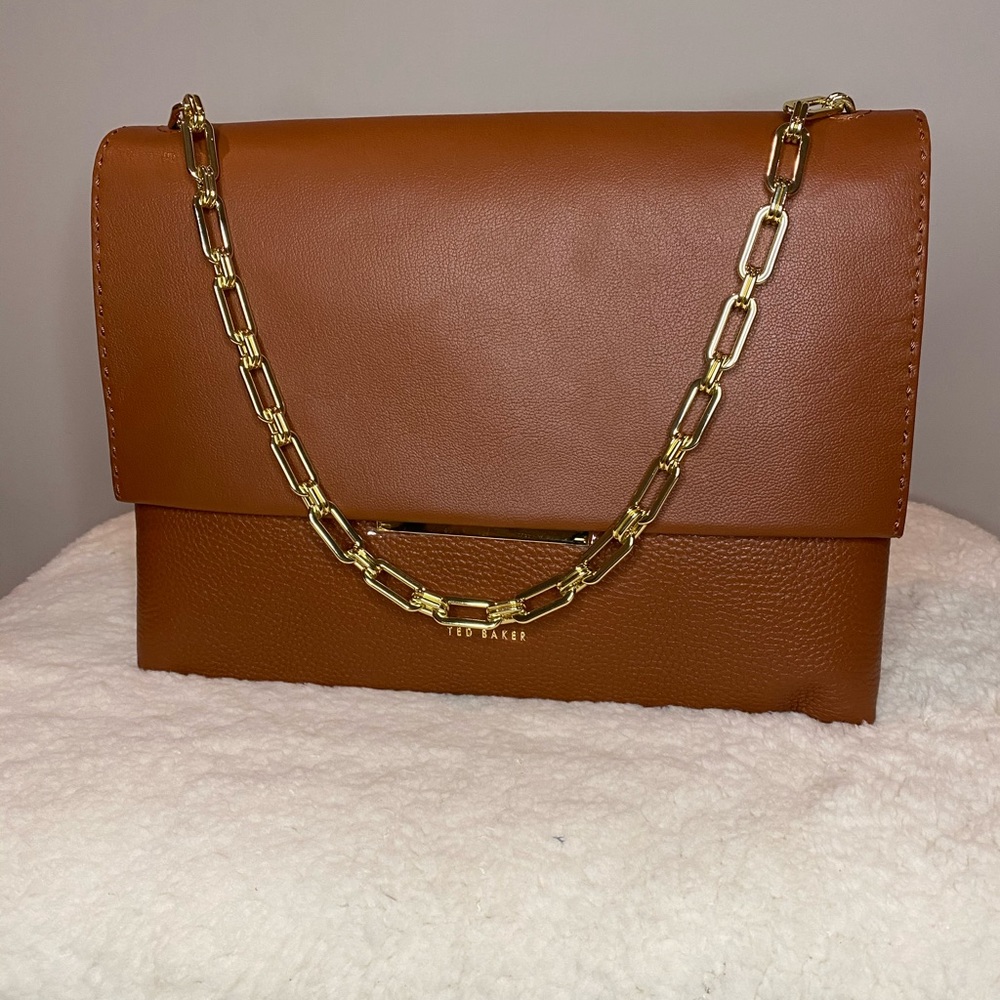 Ted Baker Diaana Bar Detail leather shoulder bag dark tan